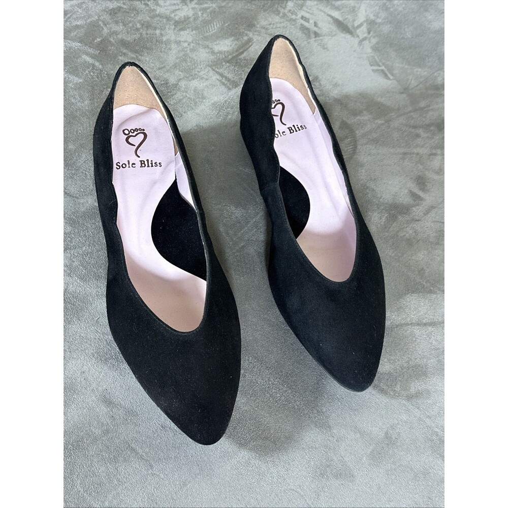 Sole Bliss Black Suede Scalloped Edge Pumps Women’s 40 Dress Slip On Shoes